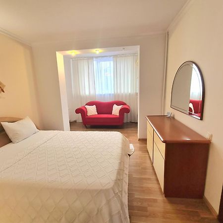 Stefan Cel Mare Apartamento Chisinau Exterior foto